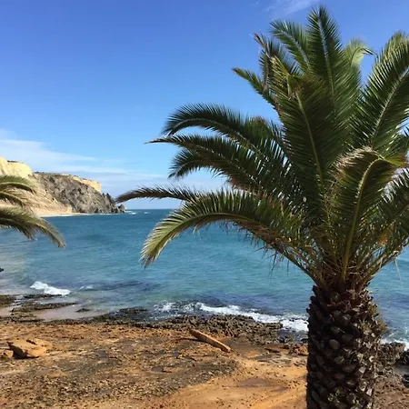 Front/waterside Hébergement de vacances *