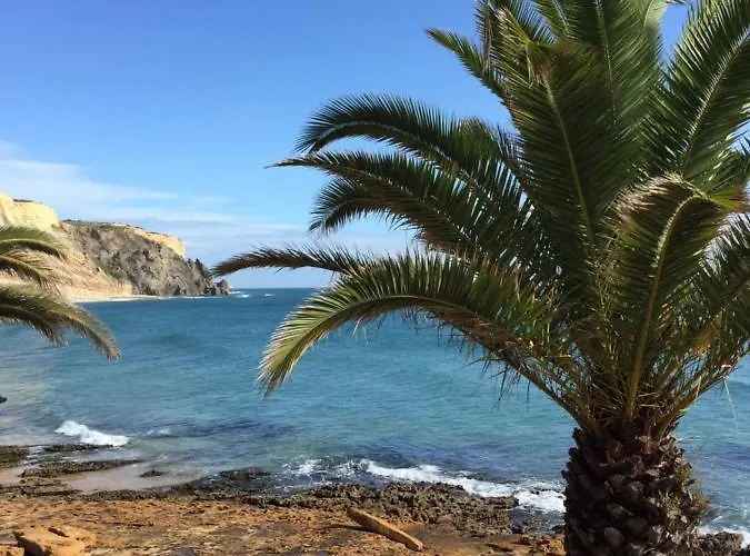 Front/waterside Tatil Evi *