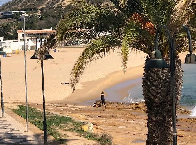 Front/waterside * Luz